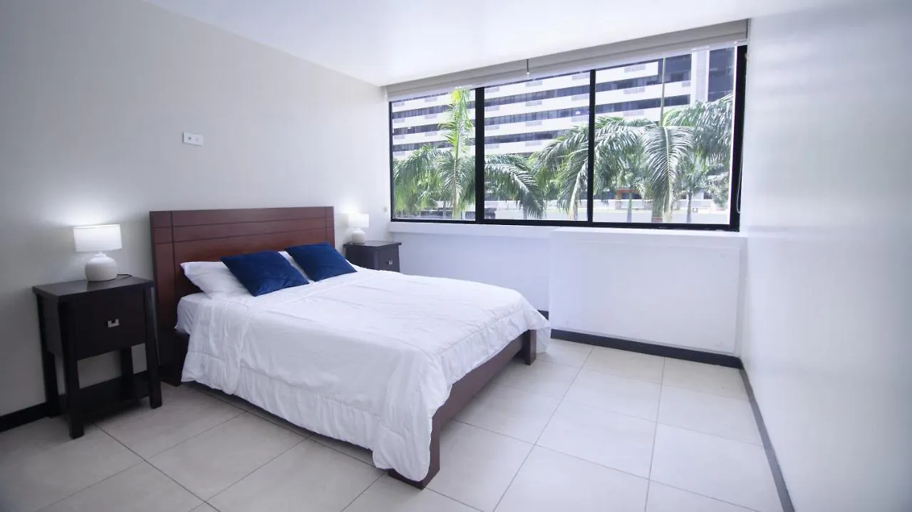 Bellini I 1, 2 Habitaciones, Puerto Santa Ana, Guayaquil Apartamento